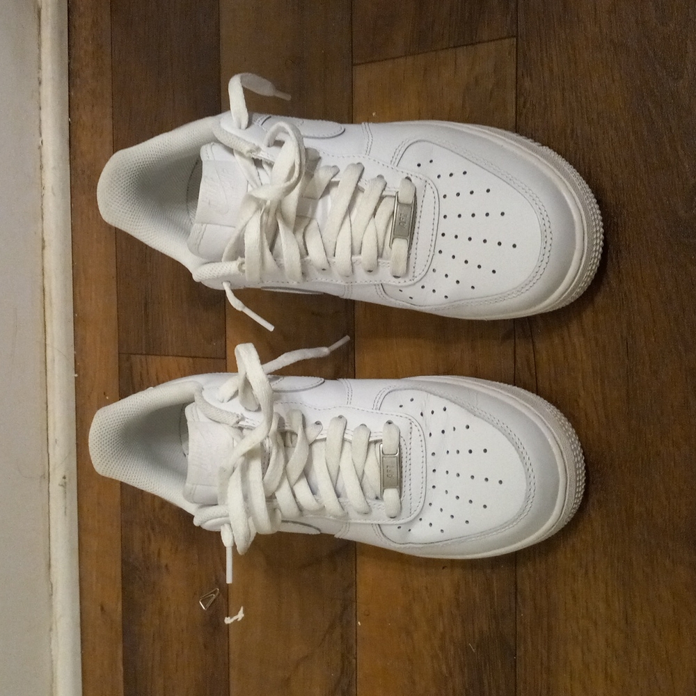 Nike air force1 all white size 8